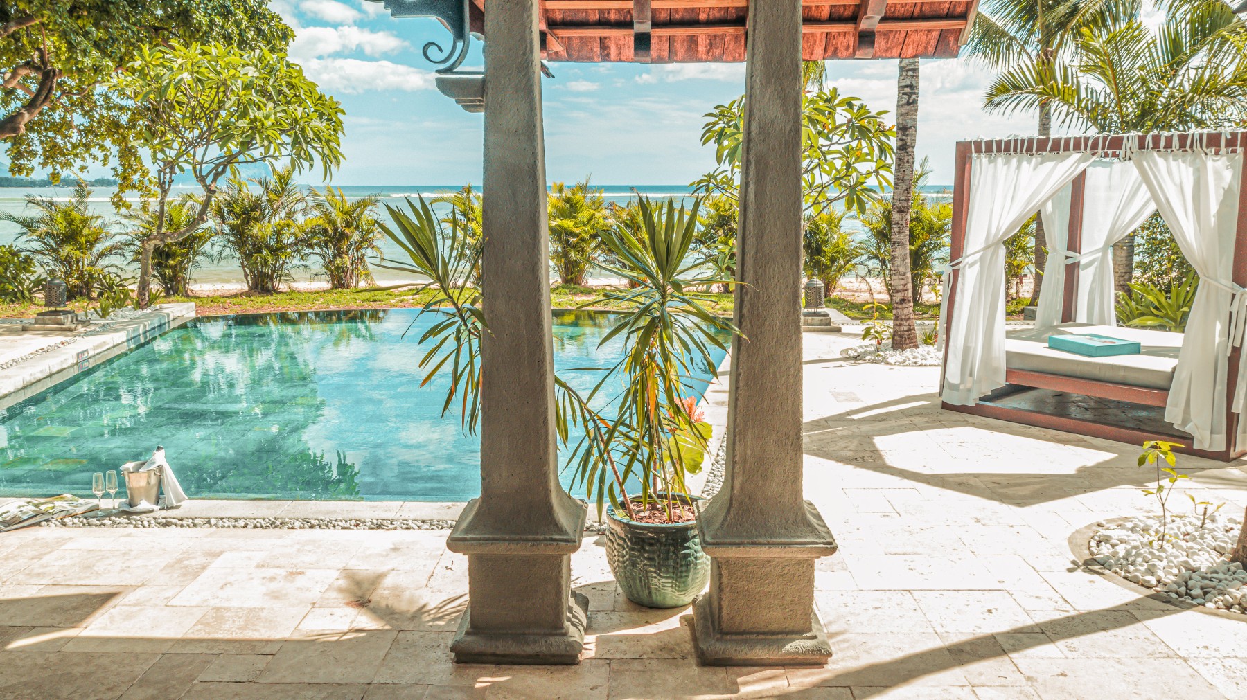 Presidential Suite Pool Villa